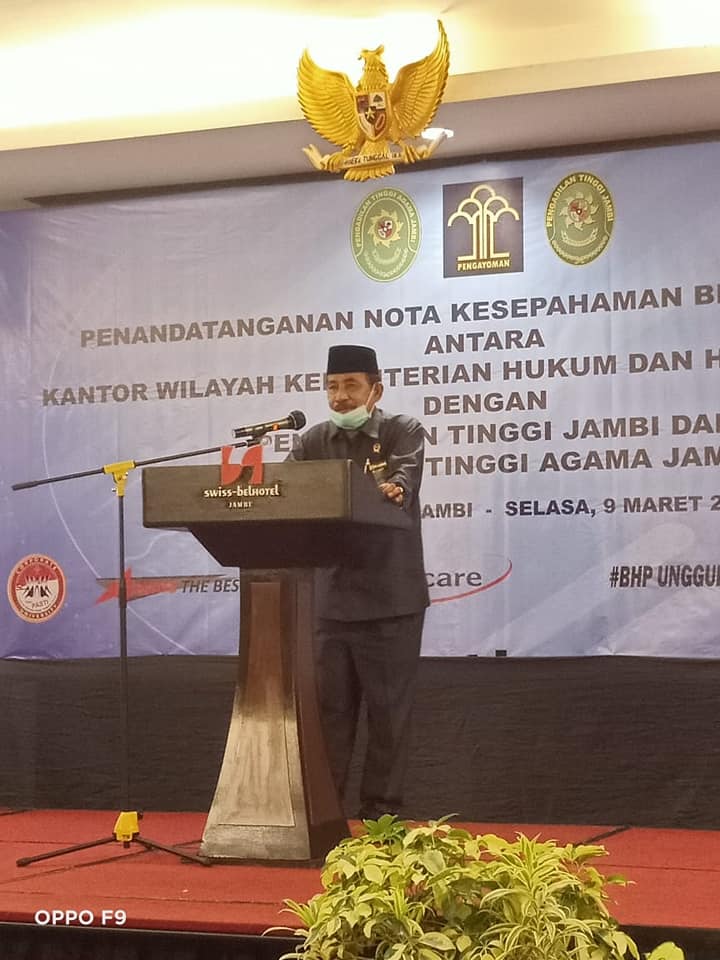 Sukses, Ketua PTA Jambi Tandatangani MoU dengan Kepala Kanwil Kemenkum HAM DKI Jakarta.